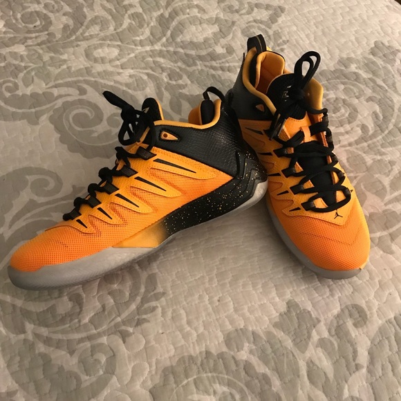 Nike Jordan CP3 Dragons,Size-5.5Y(Adult 7)🌟 - Picture 3 of 8